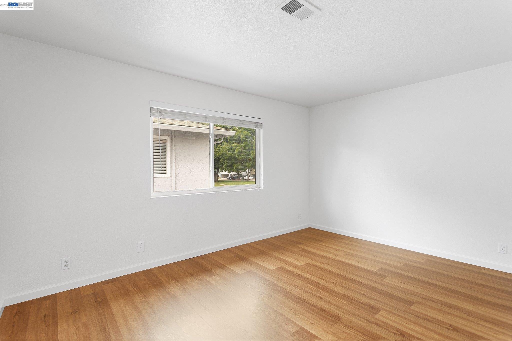 1044 Mohr Lane, Unit D Concord, CA 94518 - Photo 13 of 23