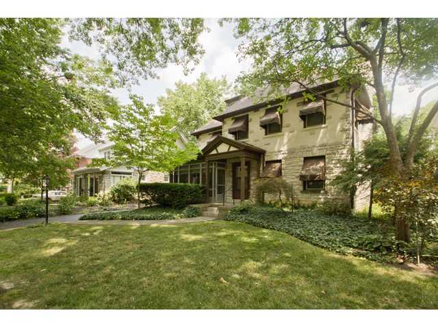 154 South Ardmore Road Columbus, OH 43209 - Photo 3 of 25