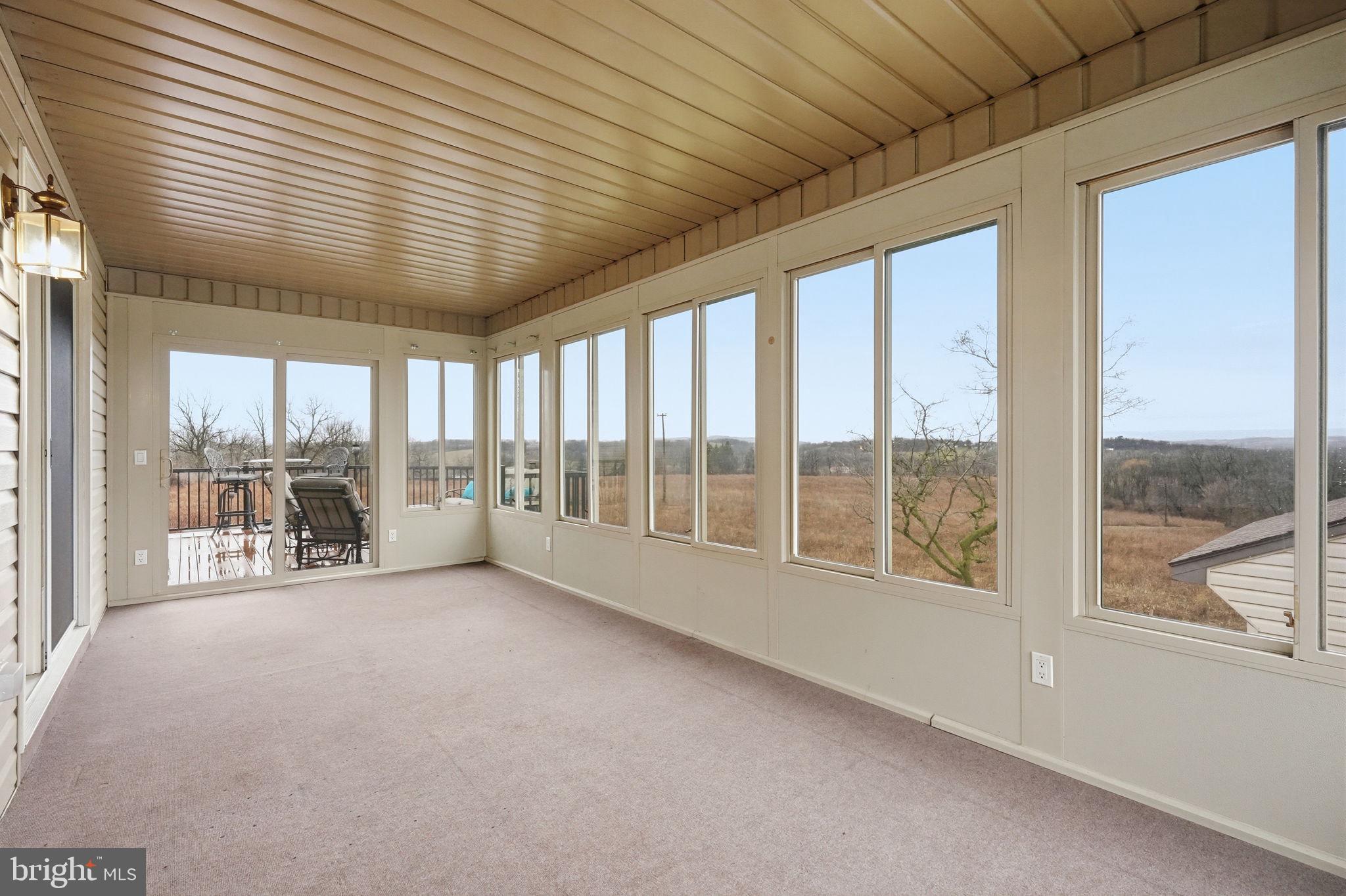5529 Summit Street Whitehall, PA 18052 - Photo 23 of 64