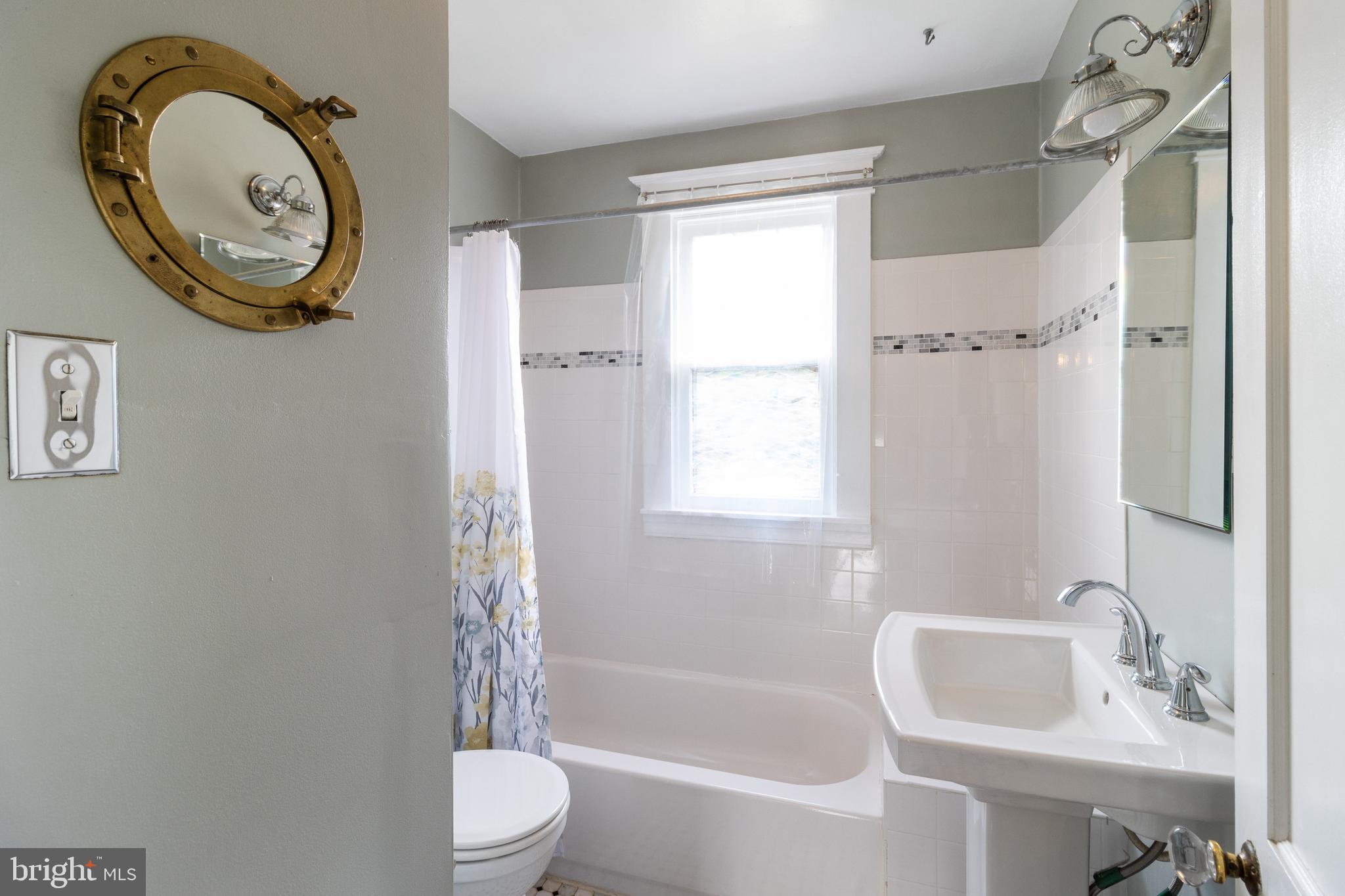 4303 Kensington Road Baltimore, MD 21229 - Photo 34 of 54