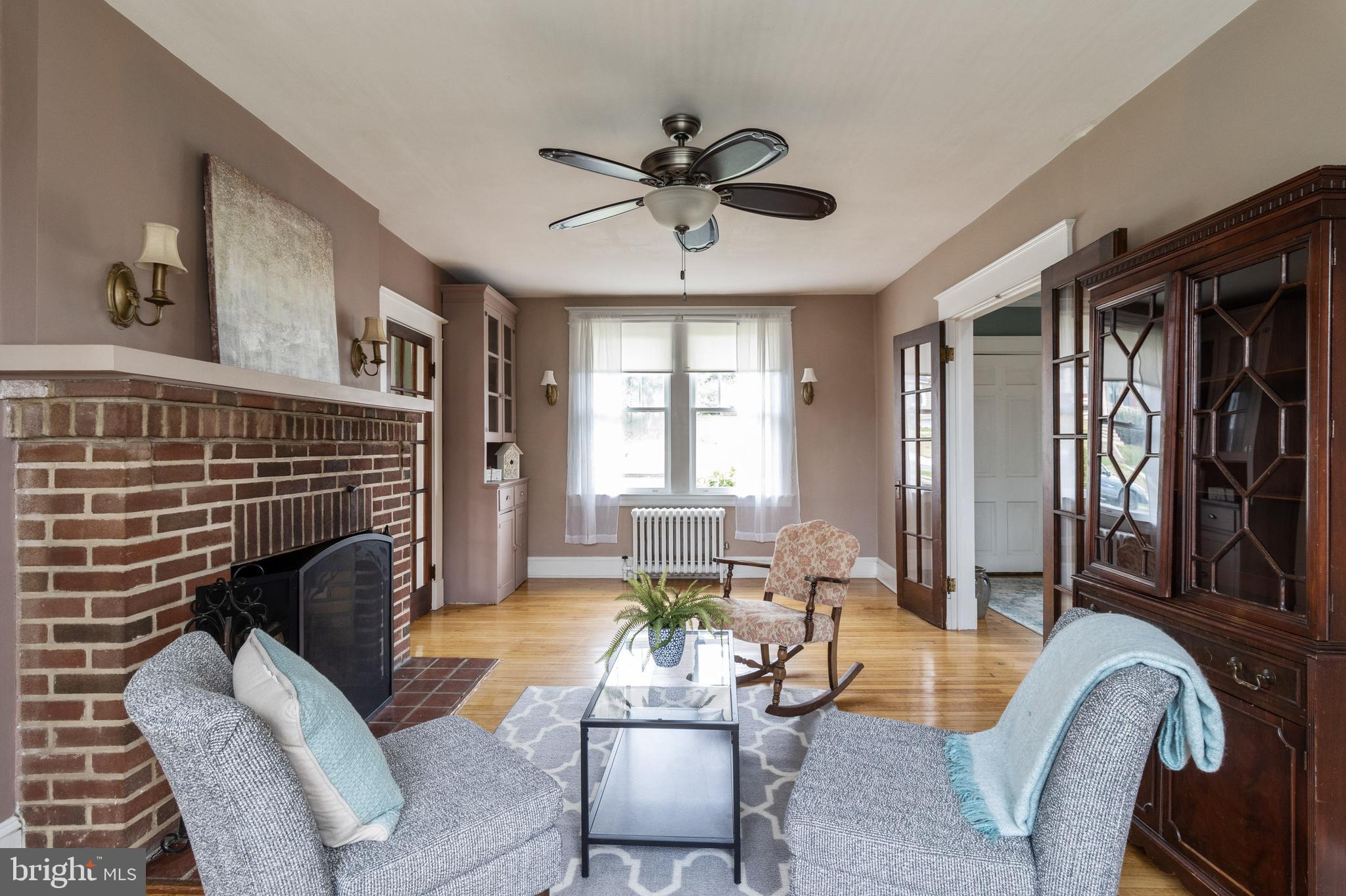 4303 Kensington Road Baltimore, MD 21229 - Photo 9 of 54