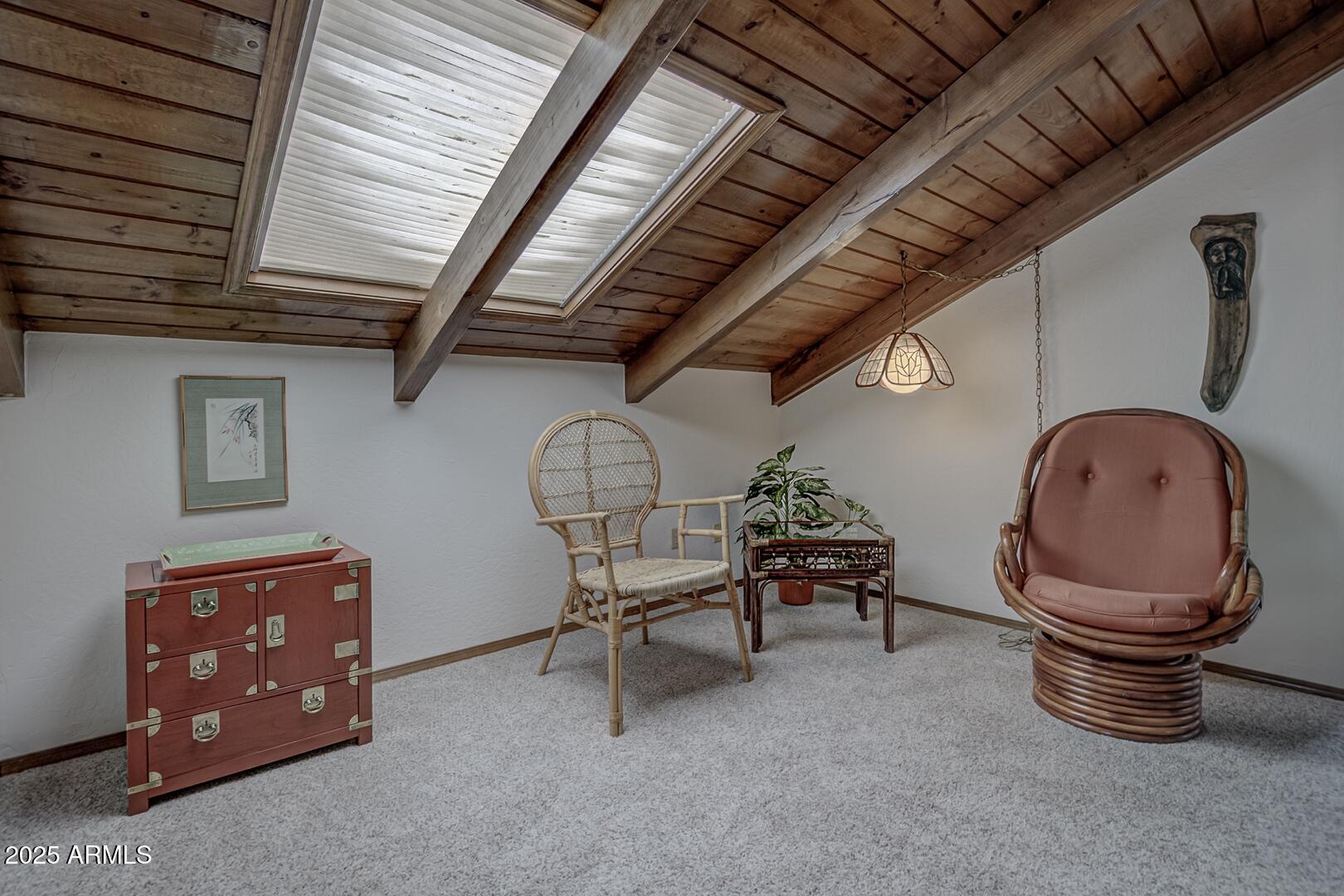 5838 Arroyo Way Pine, AZ 85544 - Photo 20 of 53 a room with furniture and a window
