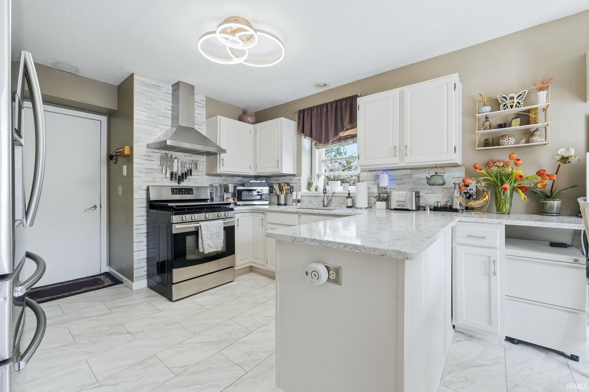 14523 Firethorne Path Fort Wayne, IN 46814 - Photo 11 of 41