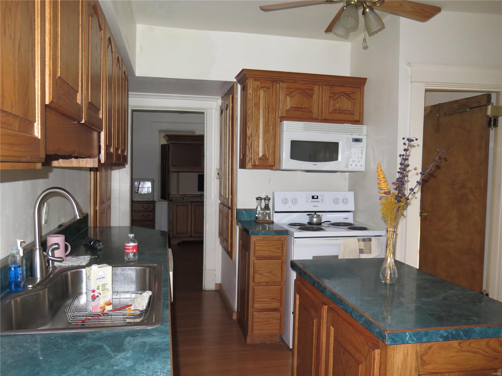 2332 Woodson Road St. Louis, MO 63114 - Photo 12 of 27 Gallery Image 12