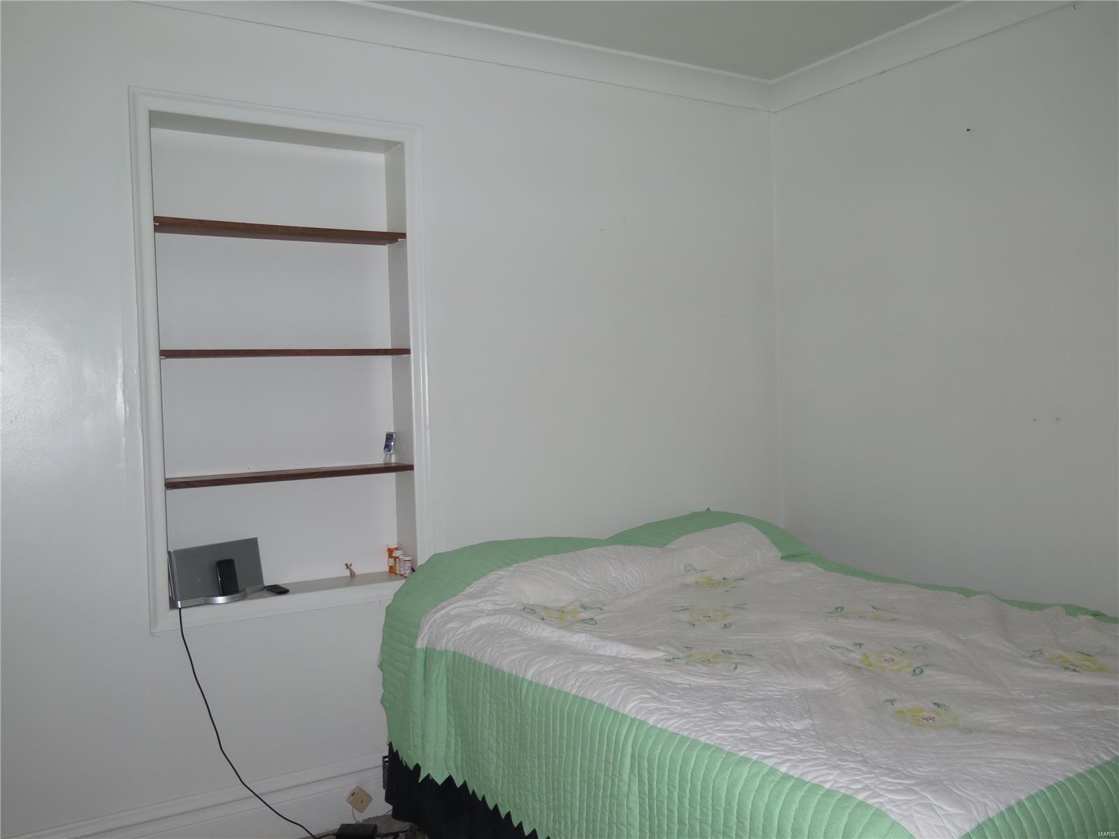 2332 Woodson Road St. Louis, MO 63114 - Photo 21 of 27 Gallery Image 21