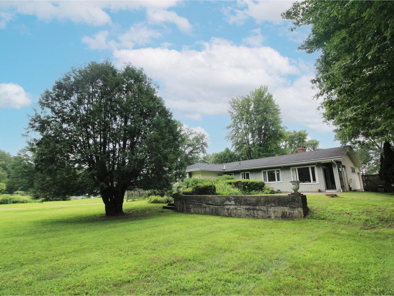 205 River Road Essex, VT 05452 - Photo 21 of 40 Gallery Image 21