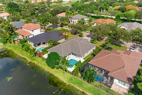 $1,250,000 | 6895 Northwest 108th Avenue, Parkland, FL 33076