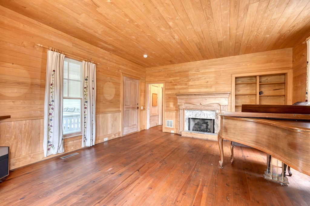 2350 Dial Road Blue Ridge, GA 30513 - Photo 20 of 76