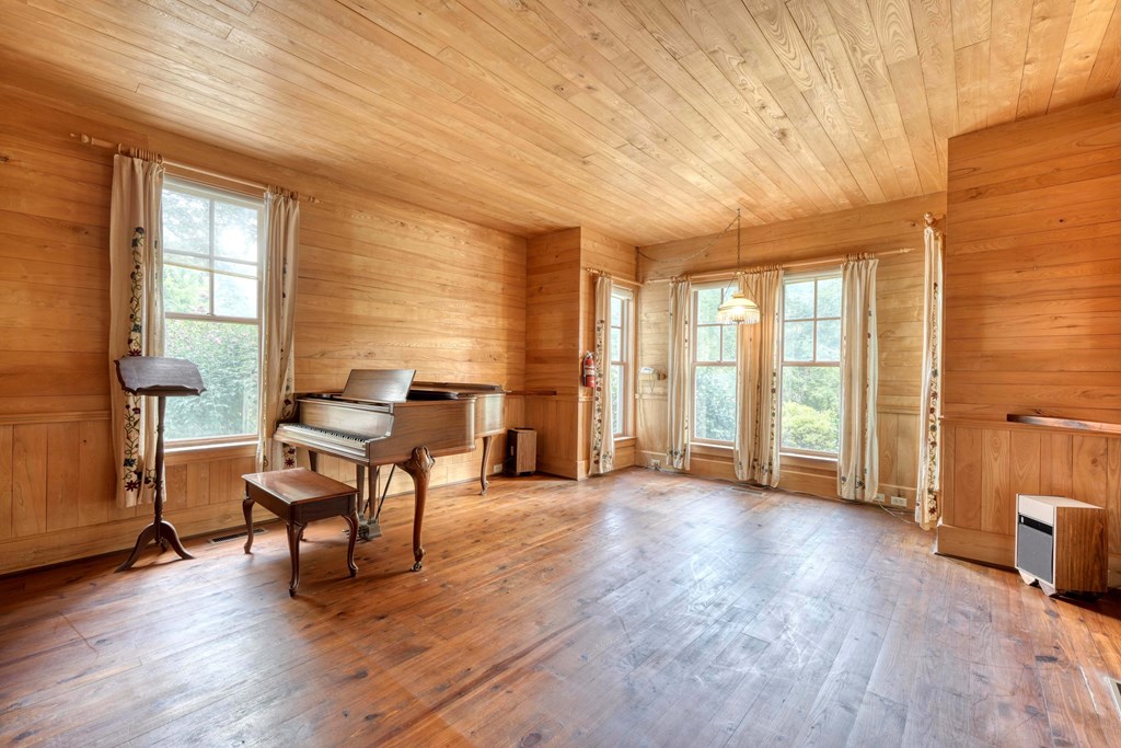 2350 Dial Road Blue Ridge, GA 30513 - Photo 22 of 76 a view of a livingroom with furniture and a window