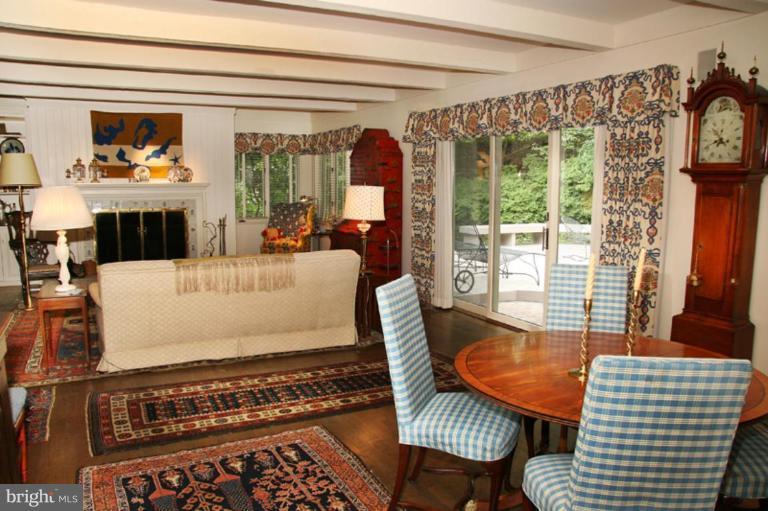 2429 Still Forest Road Pikesville, MD 21208 - Photo 14 of 26 Living Room/Dining Room