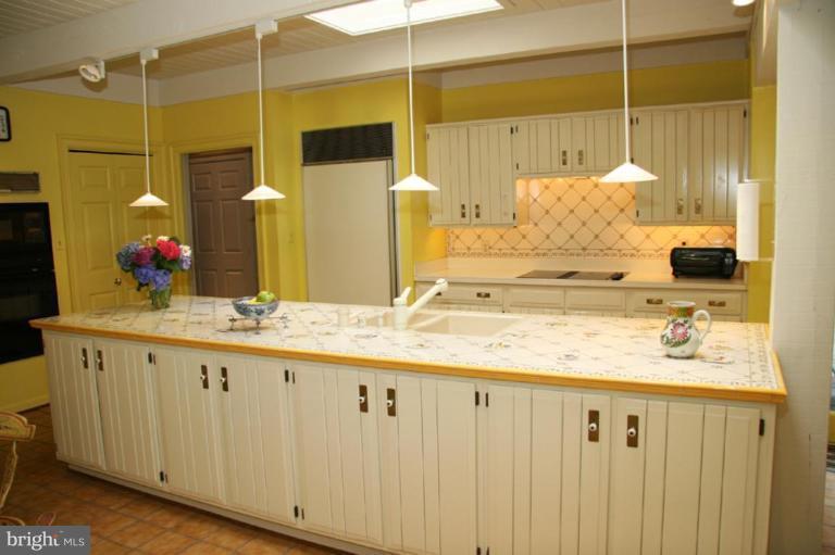 2429 Still Forest Road Pikesville, MD 21208 - Photo 19 of 26 Kitchen #2
