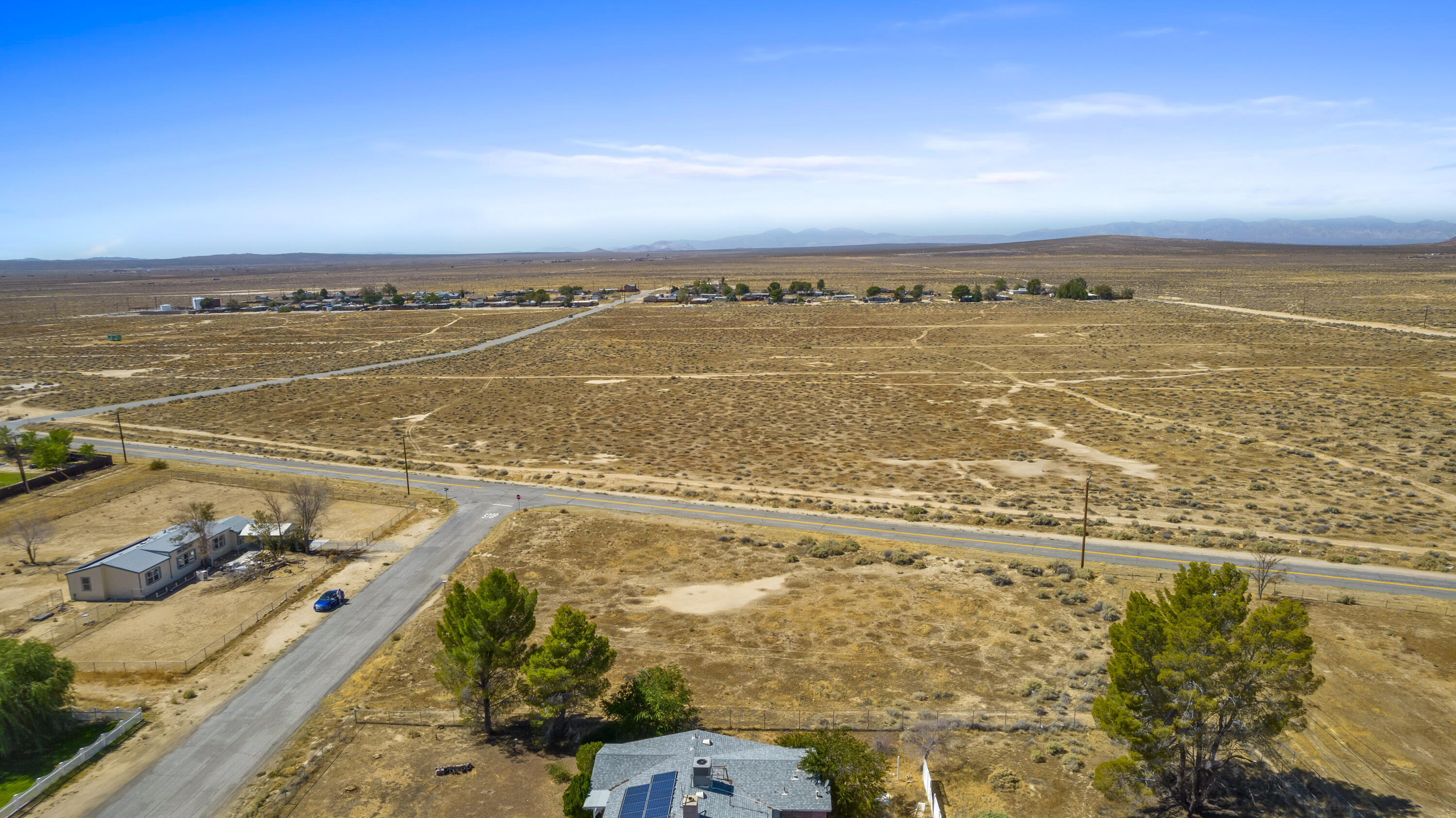 Alexander Avenue Edwards, CA 93523 - Photo 4 of 22 a view of an ocean