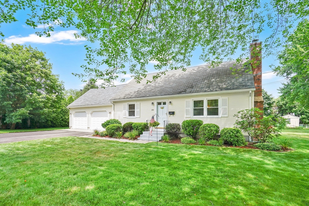 213 Clover Road Ludlow, MA 01056 - Photo 1 of 27 Gallery Image 1