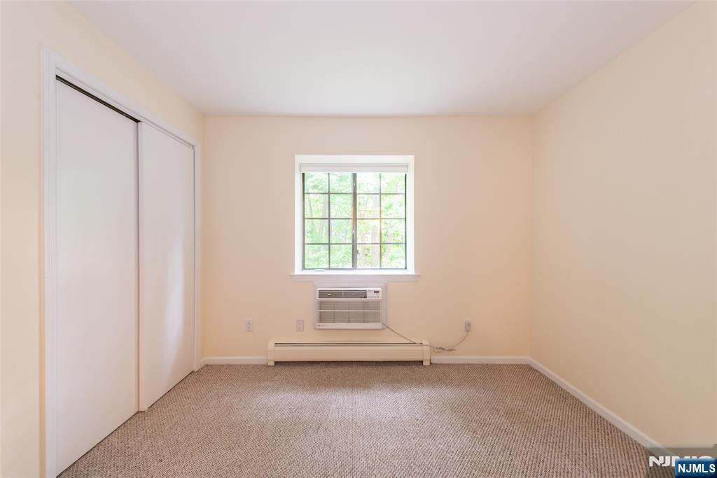 1406 Faulkner Court Mahwah, NJ 07430 - Photo 18 of 25