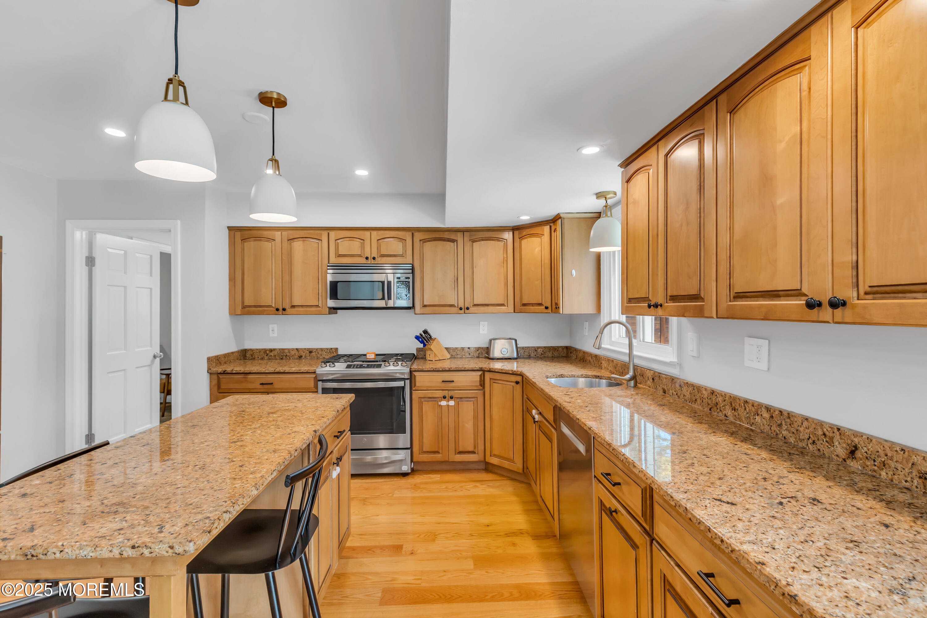 8 Allston Street Red Bank, NJ 07701 - Photo 21 of 64 031__f1a0231_492