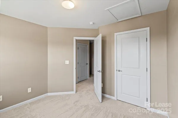 $2,000 | 3323 Major Samuals Way, Charlotte, NC 28208