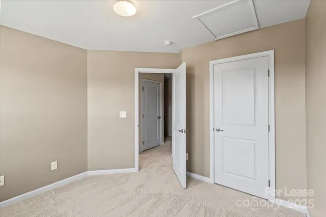 $2,000 | 3323 Major Samuals Way, Charlotte, NC 28208