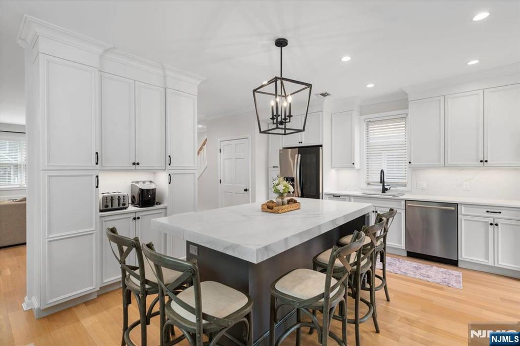 242 Washington Avenue Rutherford, NJ 07070 - Photo 12 of 33