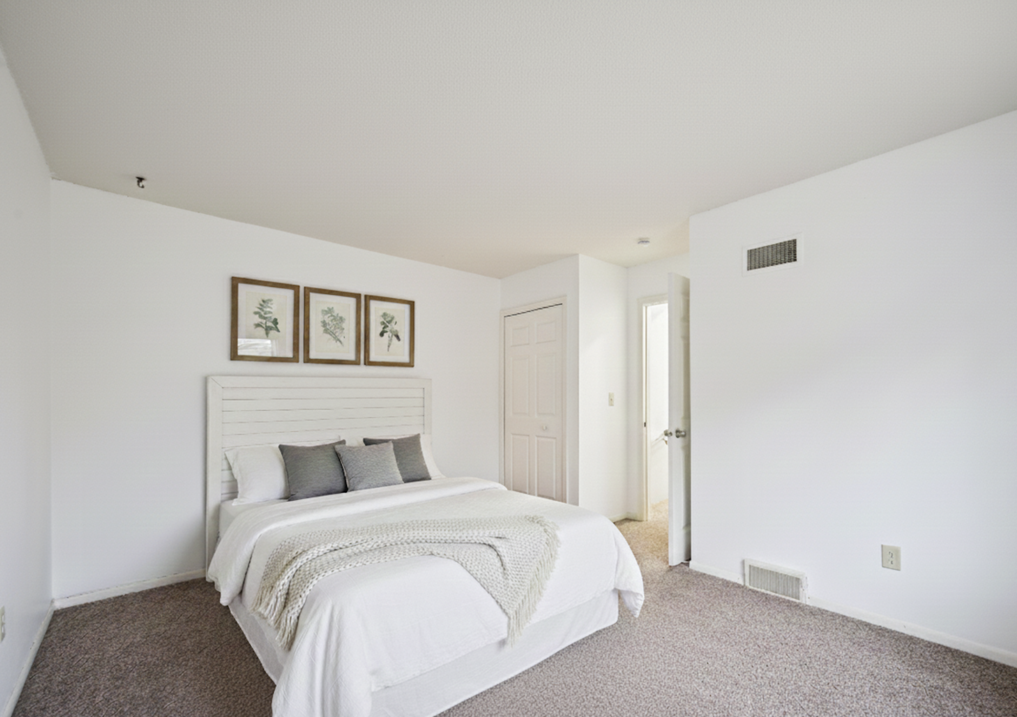 5130 Clear Spring Road Minnetonka, MN 55345 - Photo 13 of 36