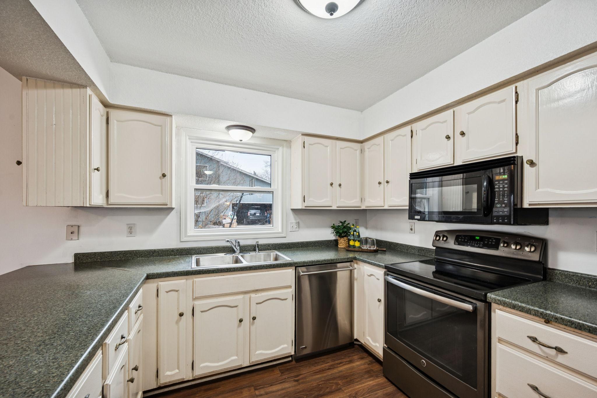 5130 Clear Spring Road Minnetonka, MN 55345 - Photo 22 of 36