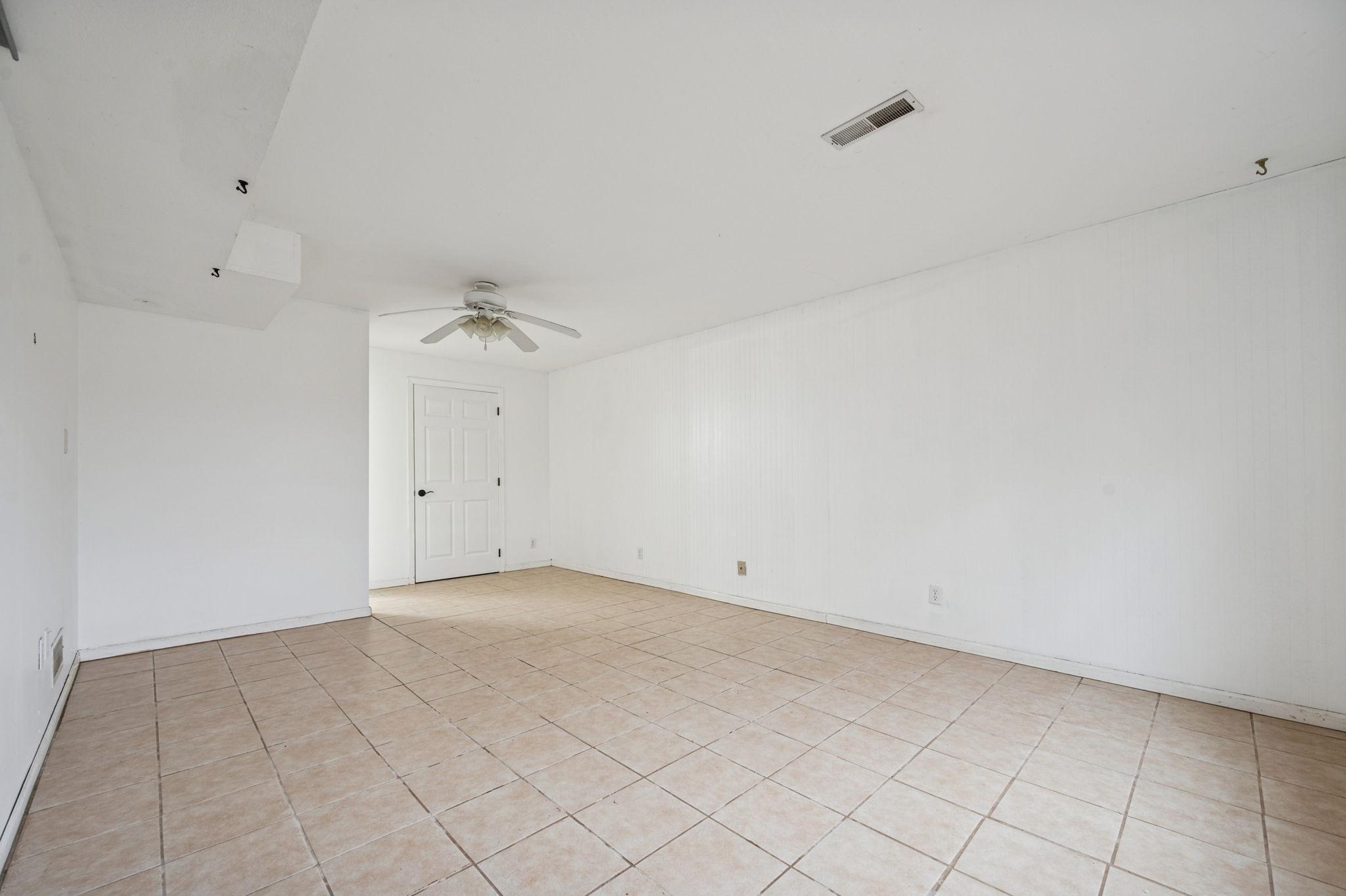 5130 Clear Spring Road Minnetonka, MN 55345 - Photo 24 of 36