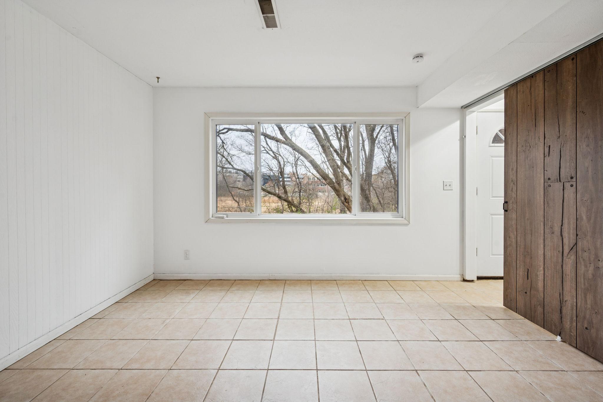 5130 Clear Spring Road Minnetonka, MN 55345 - Photo 8 of 36