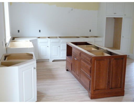 215 Valley Road Needham, MA 02492 - Photo 6 of 10 Gallery Image 6