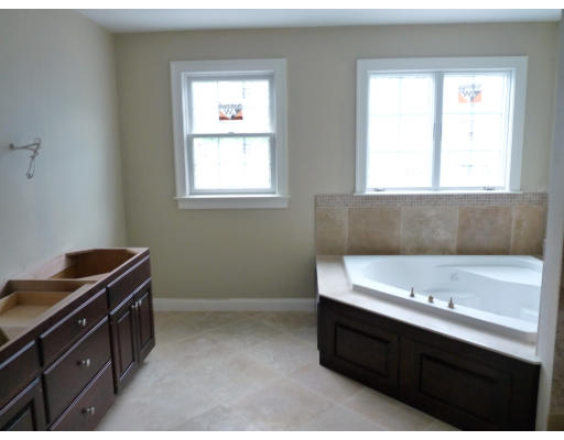 215 Valley Road Needham, MA 02492 - Photo 9 of 10 Gallery Image 9