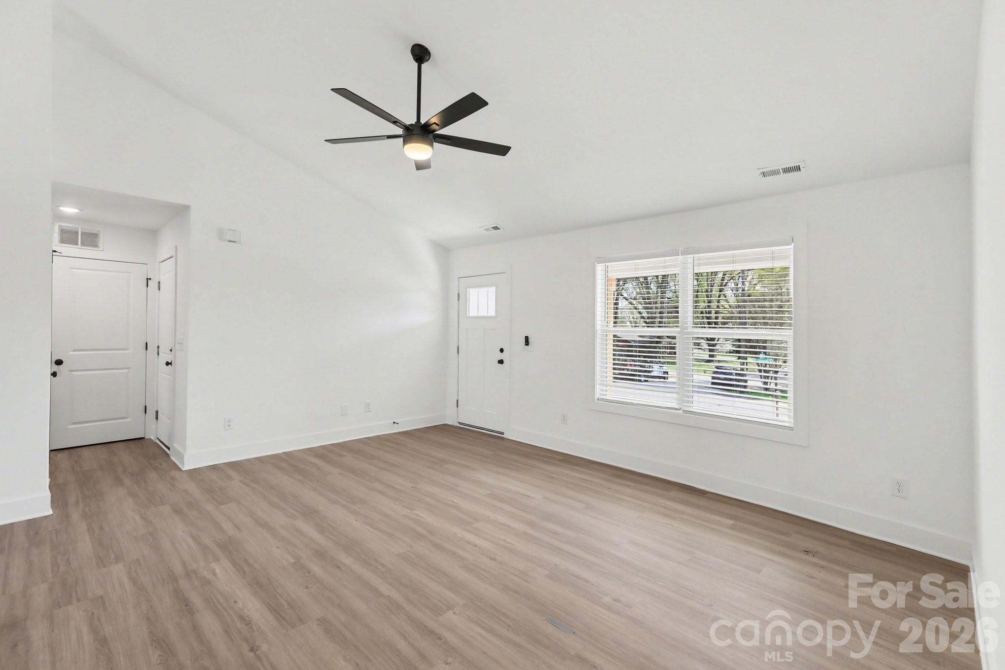 137 Eddleman Road Kannapolis, NC 28083 - Photo 2 of 16