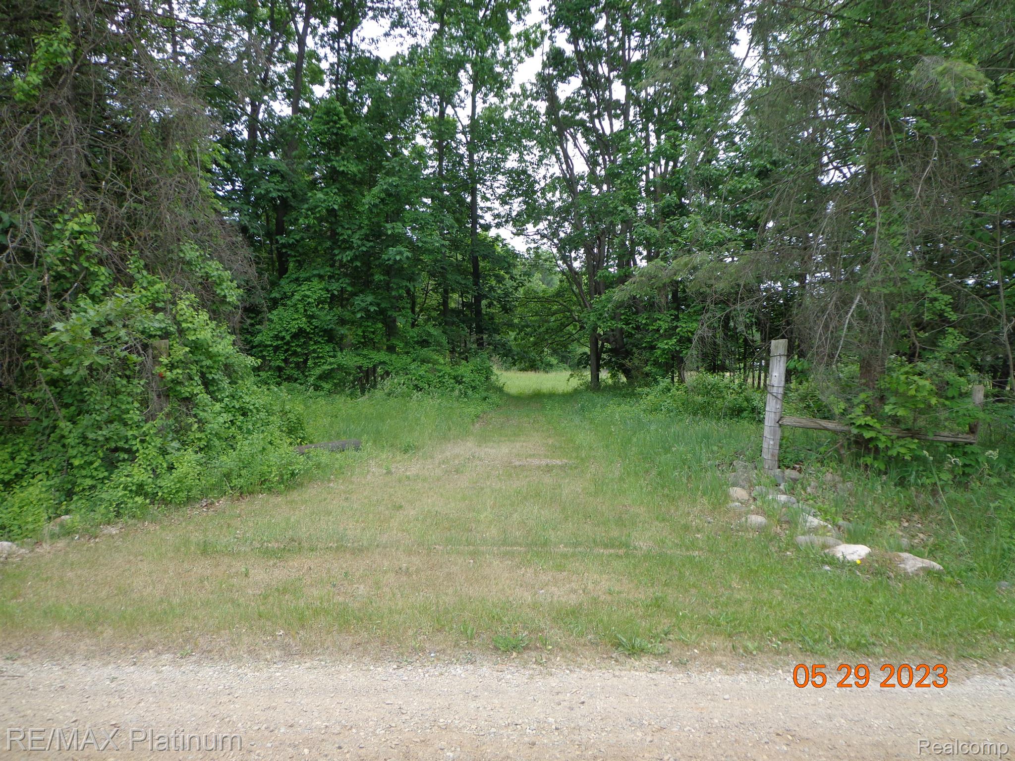 Vl Denton Hill Road Fenton, MI 48430 - Photo 6 of 8 Gallery Image 6
