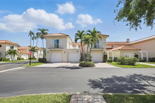 $7,000 | 1325 St Davids Lane, Vero Beach, FL 32967