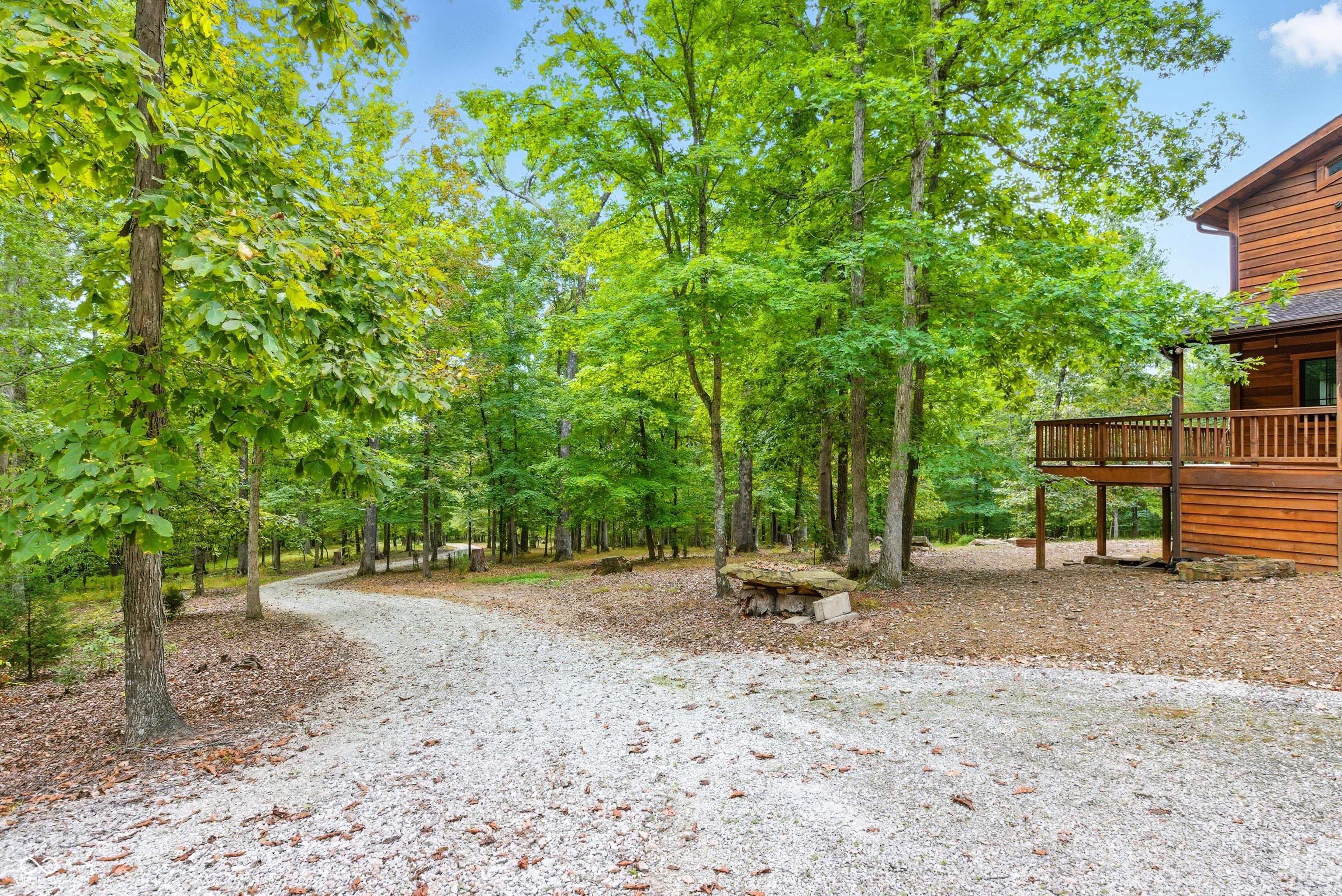 486 Oak Grove Road Nashville, IN 47448 - Photo 3 of 76