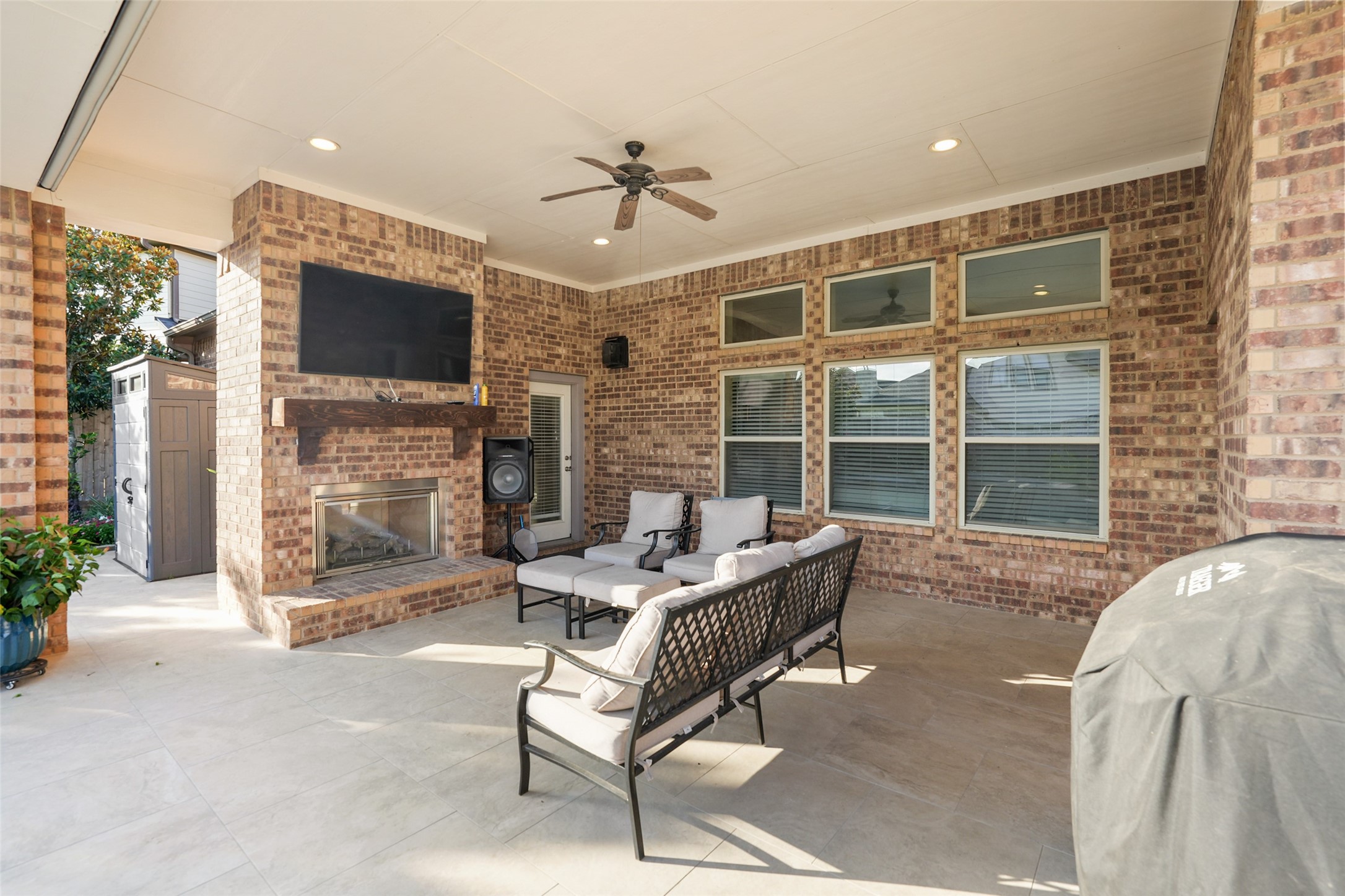 8206 Caroline Ridge Drive Humble, TX 77396 - Photo 35 of 45