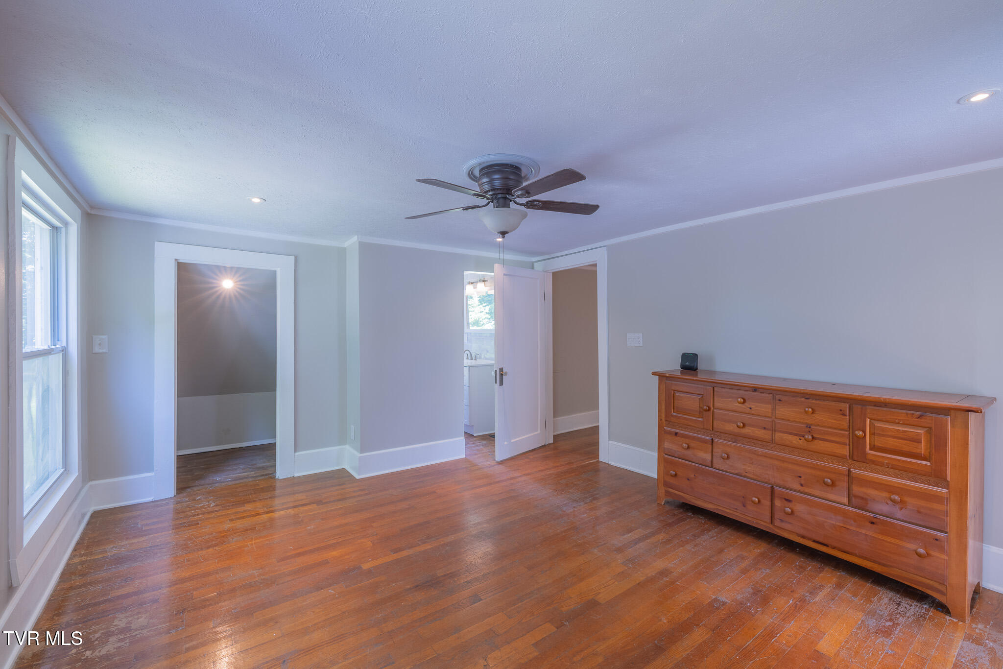 31232 Hollyfield Road Damascus, VA 24236 - Photo 29 of 46 1R9A5661-HDR