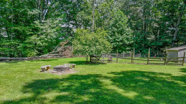 $545,000 | 31232 Hollyfield Road, Damascus, VA 24236