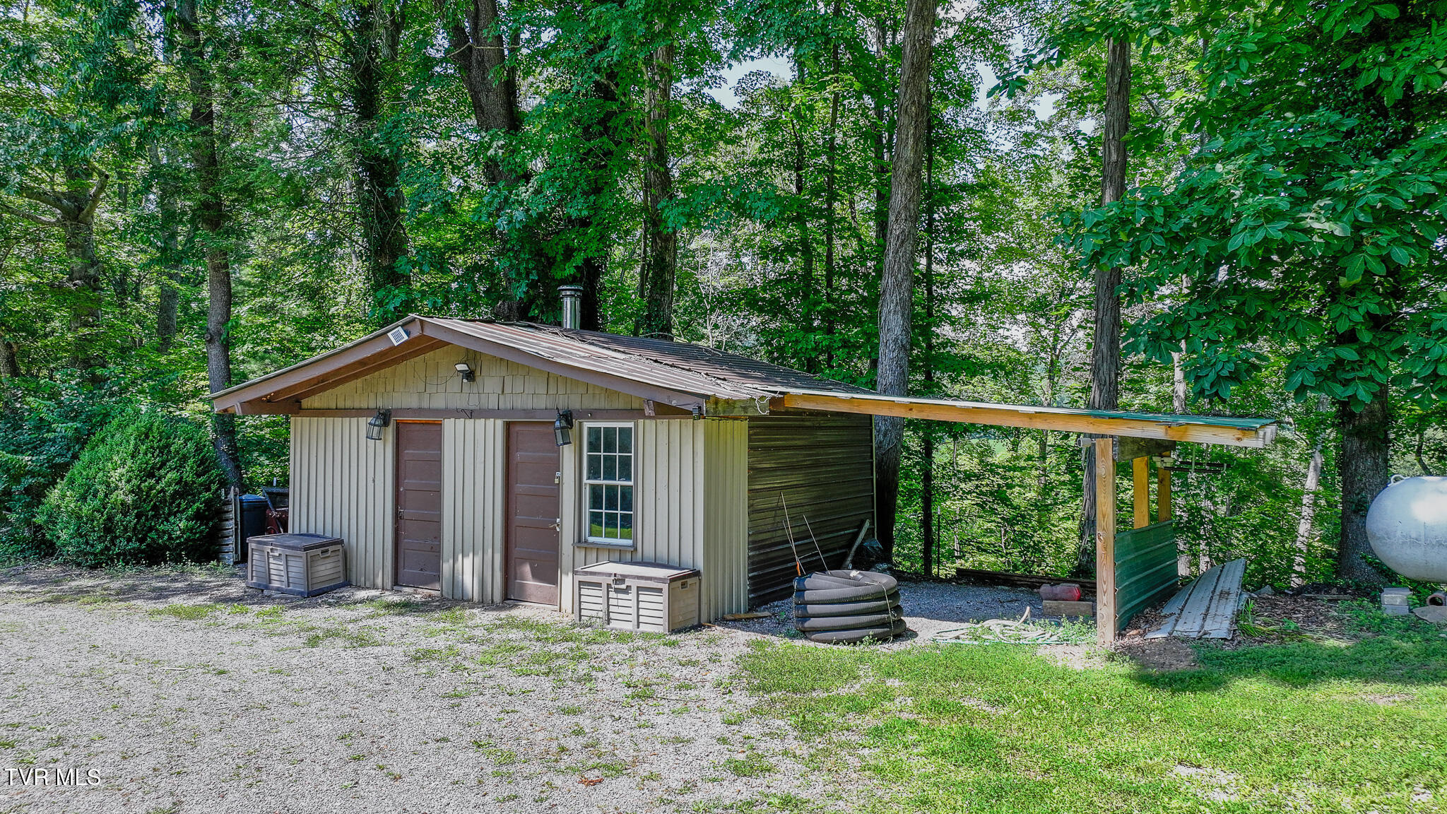 31232 Hollyfield Road Damascus, VA 24236 - Photo 41 of 46 dji_fly_20250623_150640_0192_17507061675