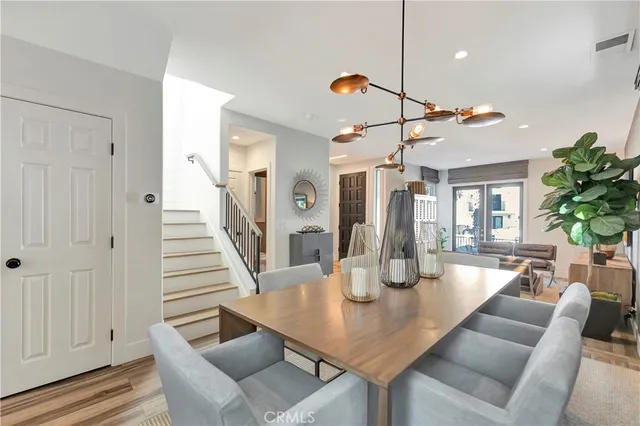 $7,995 | 310 18th Street, Huntington Beach, CA 92648