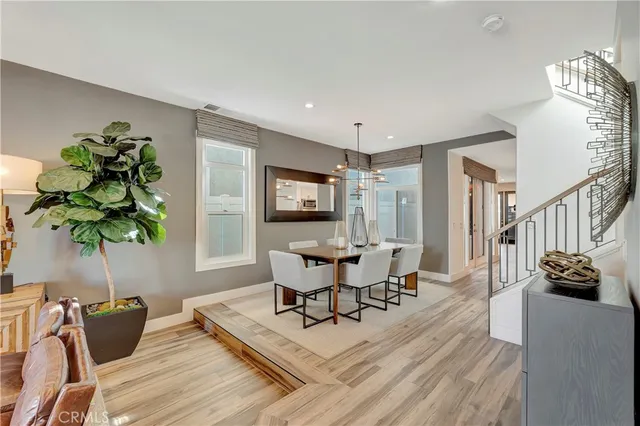 $7,995 | 310 18th Street, Huntington Beach, CA 92648