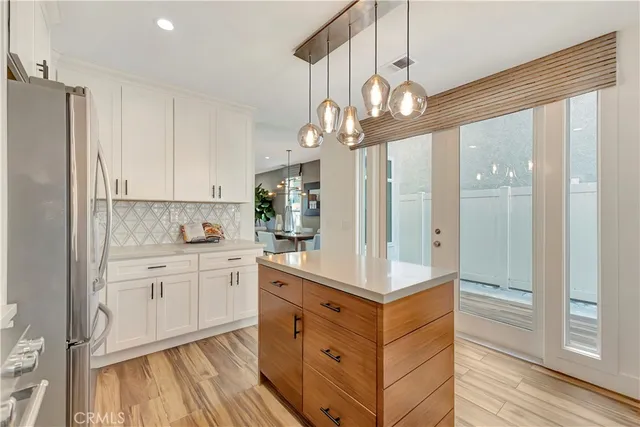 $7,995 | 310 18th Street, Huntington Beach, CA 92648