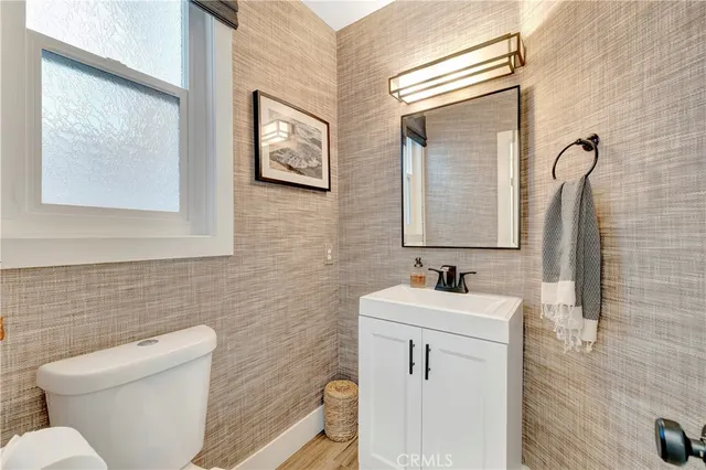 $7,995 | 310 18th Street, Huntington Beach, CA 92648