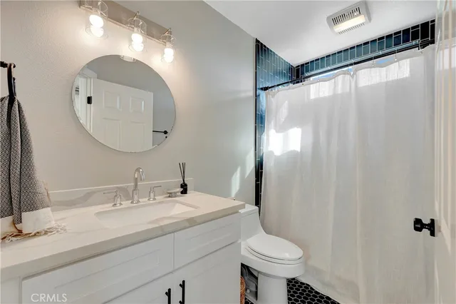 $7,995 | 310 18th Street, Huntington Beach, CA 92648