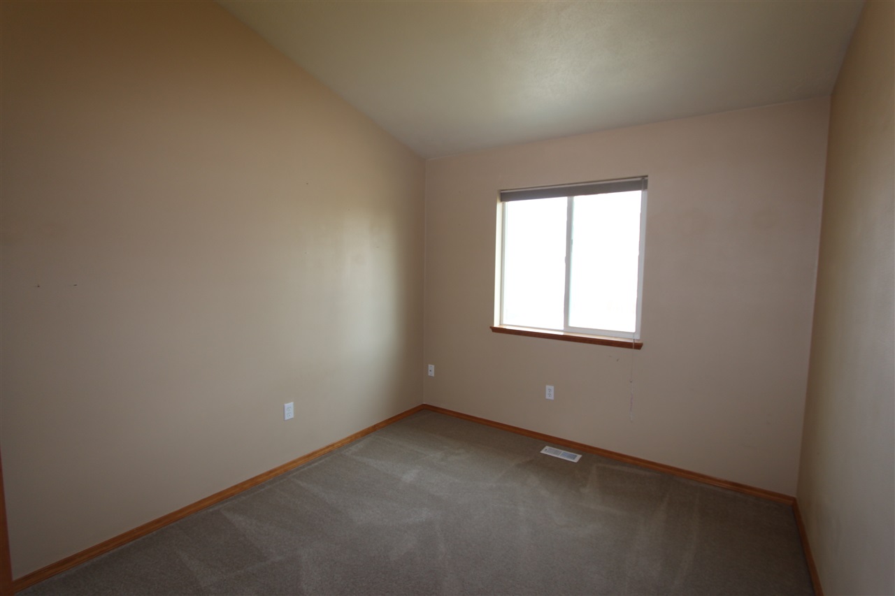 114 East Trevor Road Colbert, WA 99005 - Photo 13 of 20