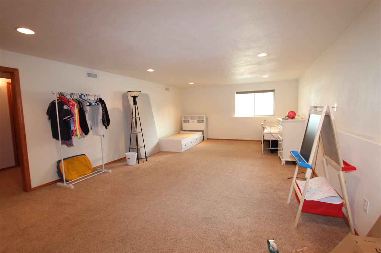 114 East Trevor Road Colbert, WA 99005 - Photo 16 of 20