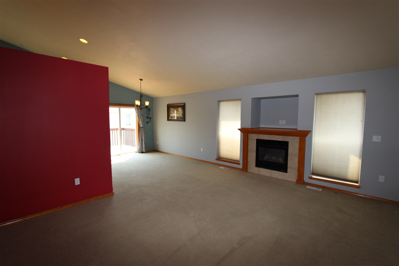 114 East Trevor Road Colbert, WA 99005 - Photo 3 of 20