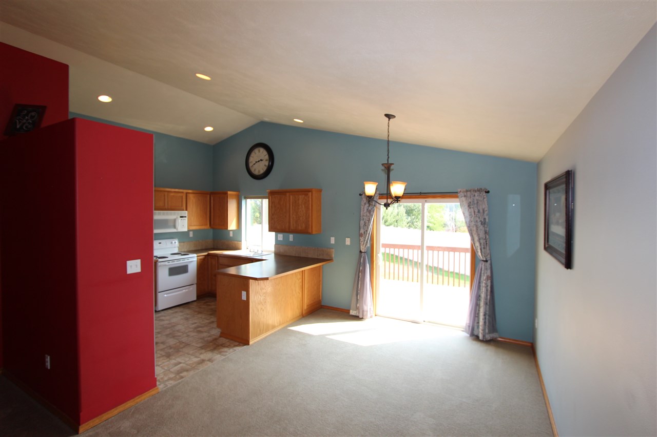 114 East Trevor Road Colbert, WA 99005 - Photo 7 of 20