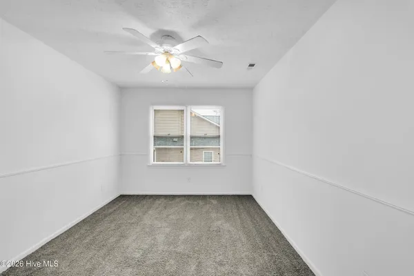 $2,100 | 1824 Caracara Drive, New Bern, NC 28560