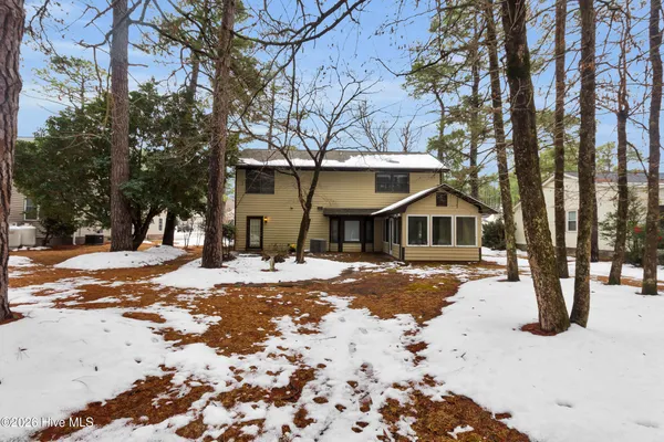 $2,100 | 1824 Caracara Drive, New Bern, NC 28560