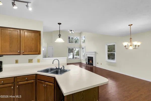 $2,100 | 1824 Caracara Drive, New Bern, NC 28560