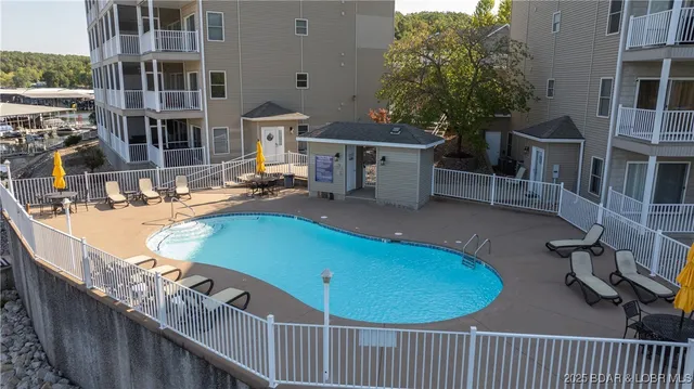 $475,000 | 20314 Timberlake Village Drive, Unit 622, Rocky Mount, MO 65072