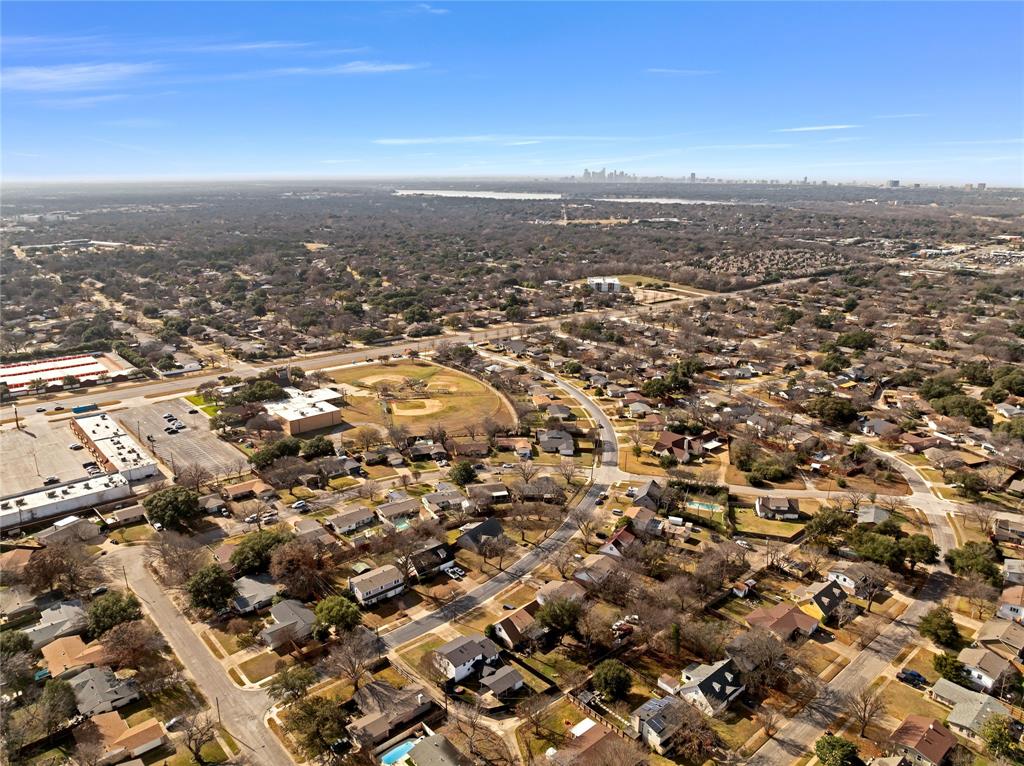 8635 Strathmore Drive Dallas, TX 75238 - Photo 34 of 35 an aerial view of multiple house